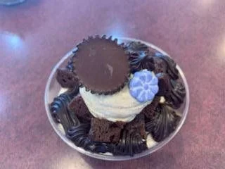 Peanut butter cup dessert